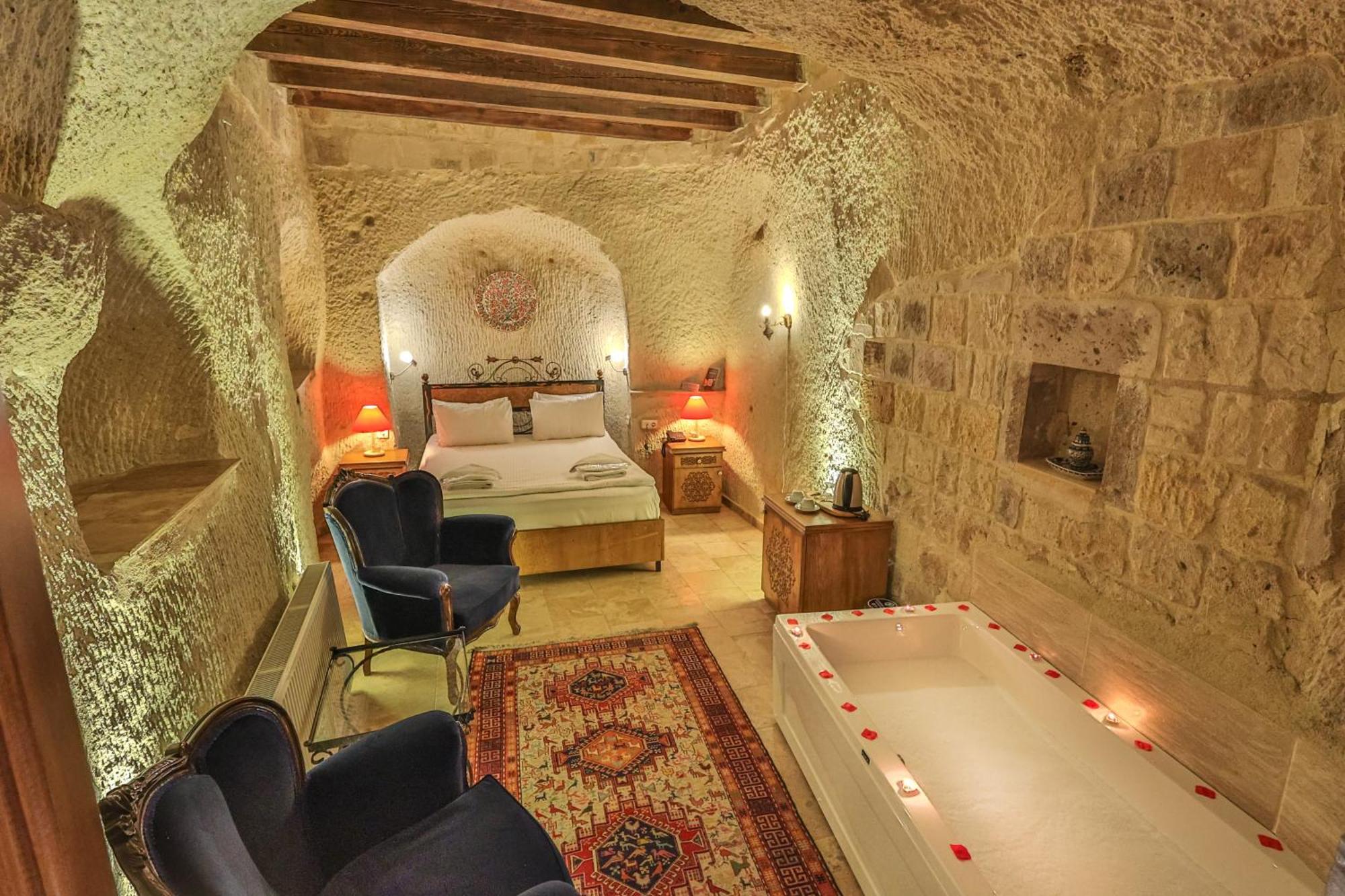 Bedrock Cave Hotel (Adults Only) Göreme Zewnętrze zdjęcie
