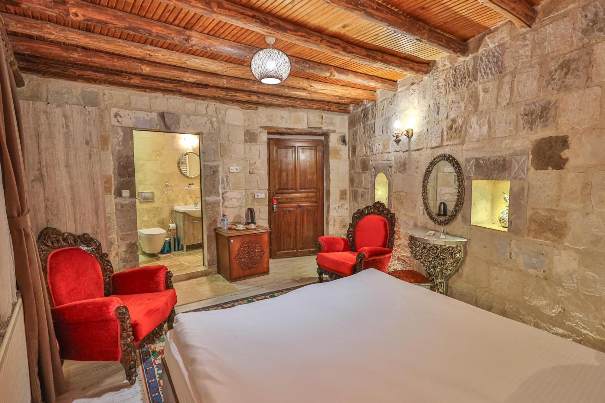 Bedrock Cave Hotel (Adults Only) Göreme Zewnętrze zdjęcie