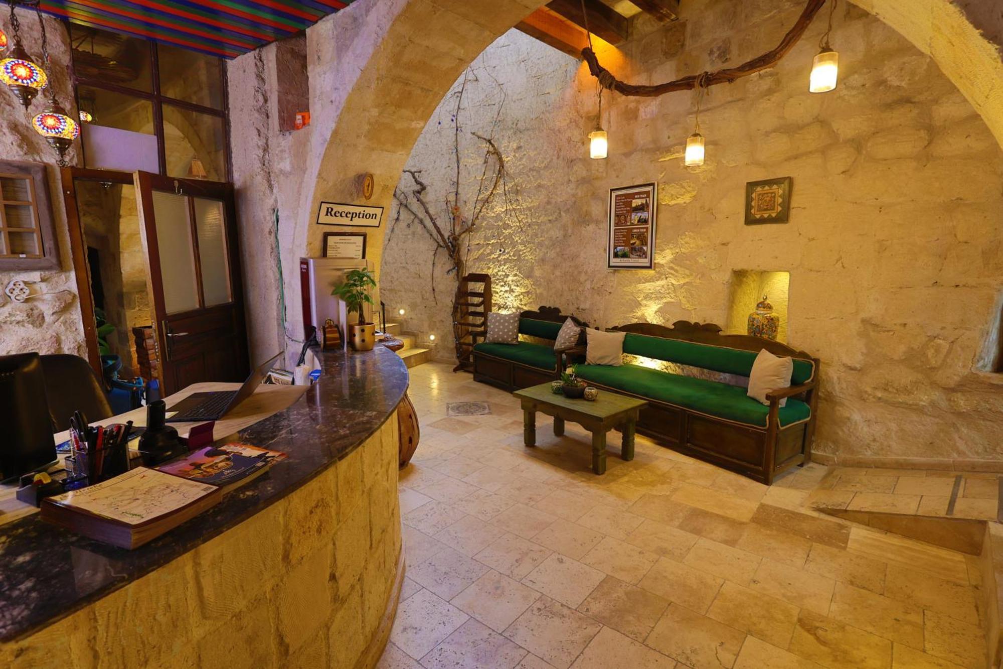 Bedrock Cave Hotel (Adults Only) Göreme Zewnętrze zdjęcie