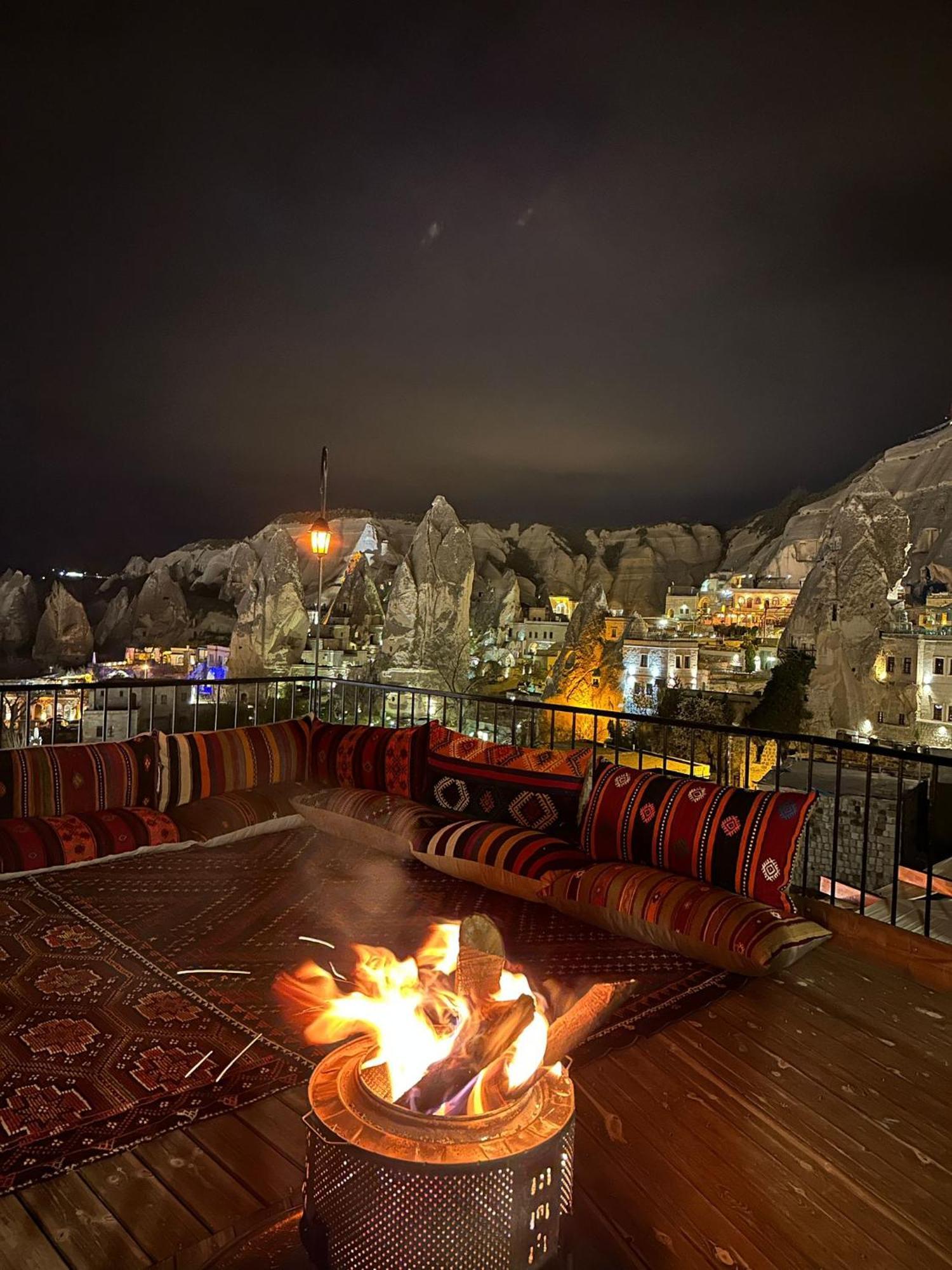 Bedrock Cave Hotel (Adults Only) Göreme Zewnętrze zdjęcie