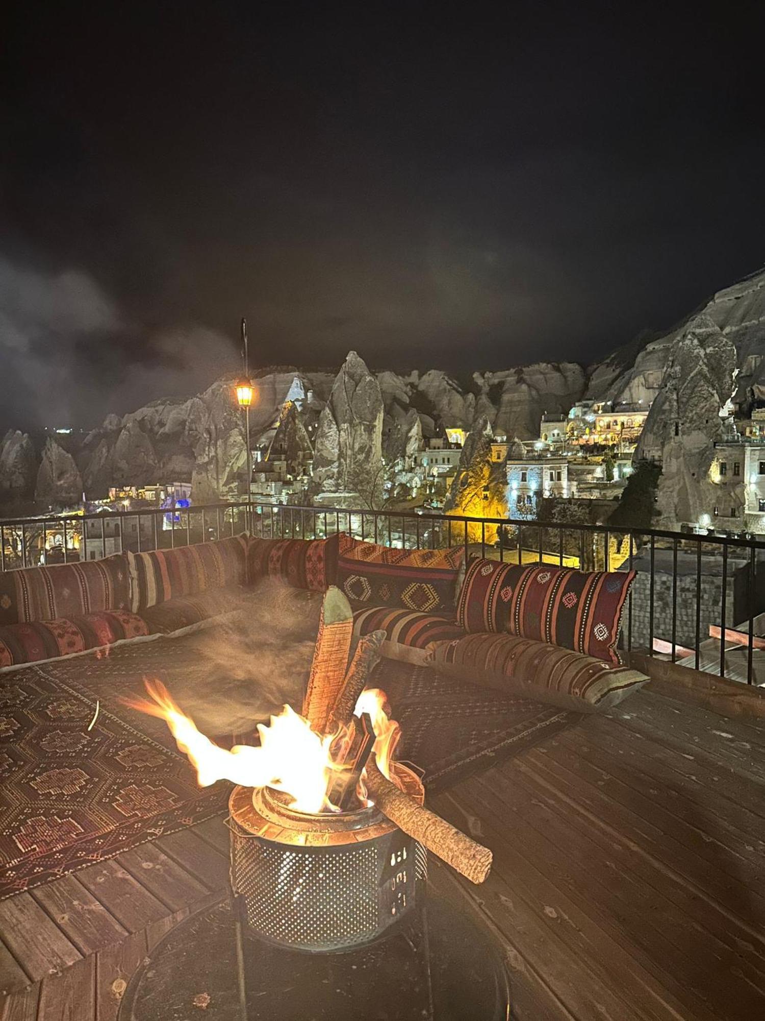 Bedrock Cave Hotel (Adults Only) Göreme Zewnętrze zdjęcie